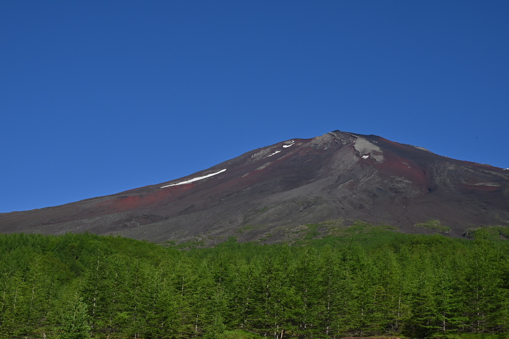 もうすぐ富士山の山開き！５合目ハイキングもおススメ♪